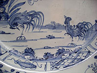antique pottery image - FINEST LIVERPOOL DELFT TIN-GLAZED EARTHENWARE LARGE BLUE AND WHITE PLATE WITH THE TWO COCKERELS PATTERN C.1750-60