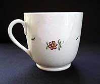 RARE STAFFORDSHIRE PORCELAIN COFFEE CUP, NE HALL STYLE PATTERN: A.E. KEELINGS FACTORY X PATTERN 299 C.1790-95
